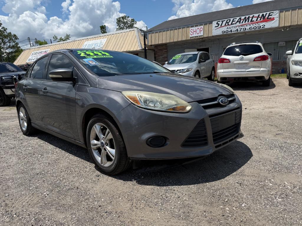 2014 Ford Focus - $2,999