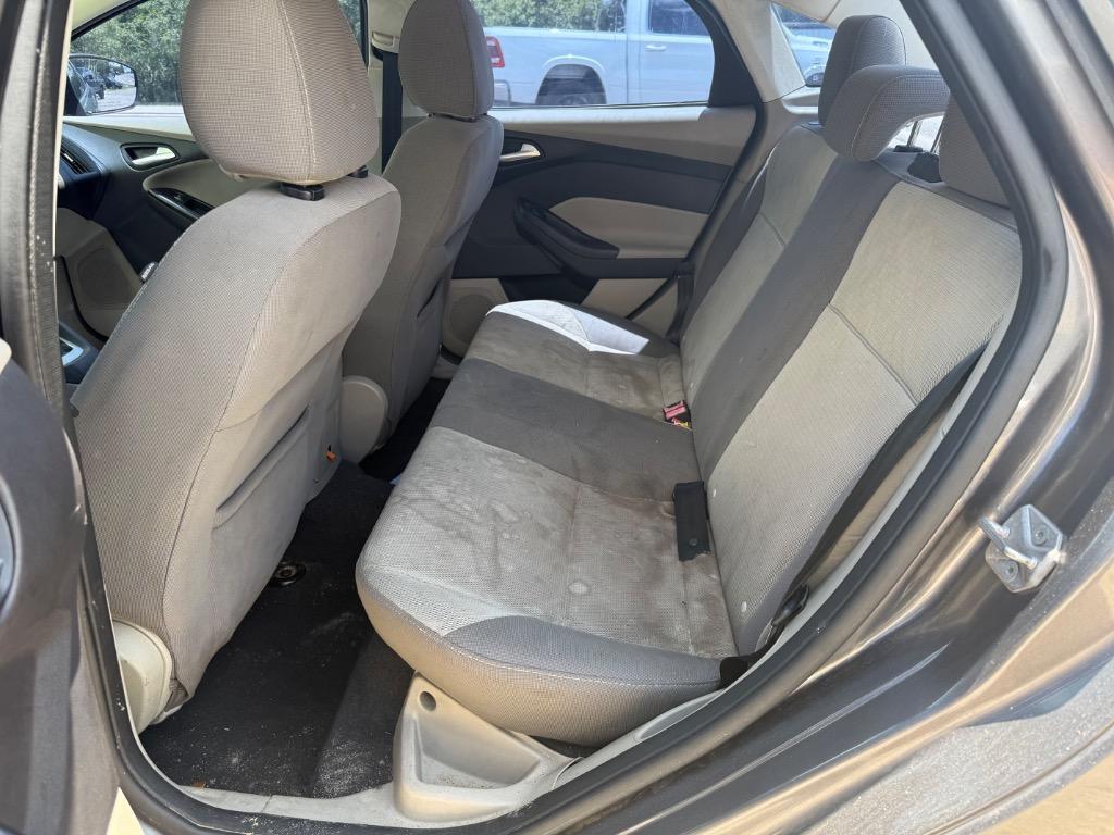 2014 Ford Focus - $2,999