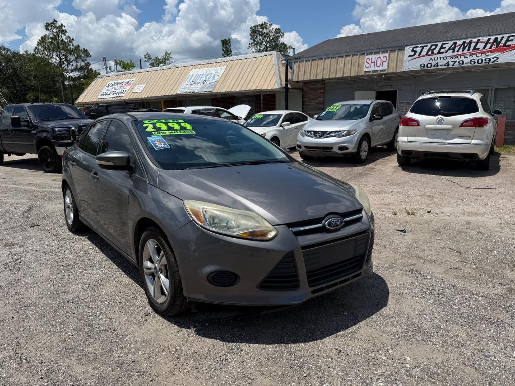2014 Ford Focus - $2,999