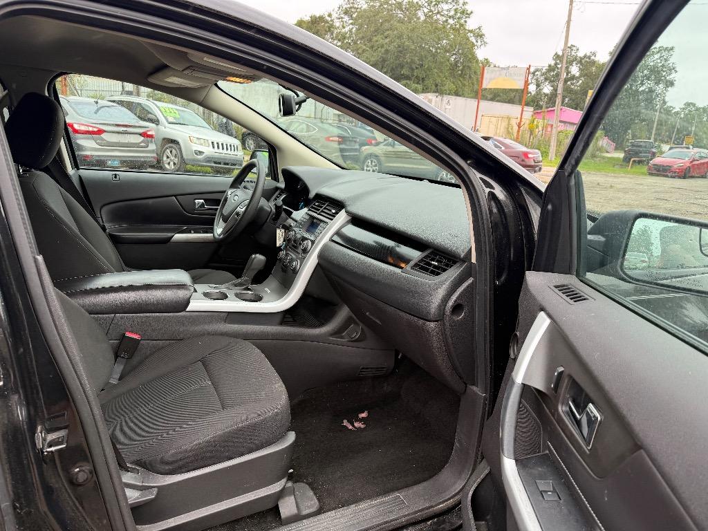 2013 Ford Edge - $2,299