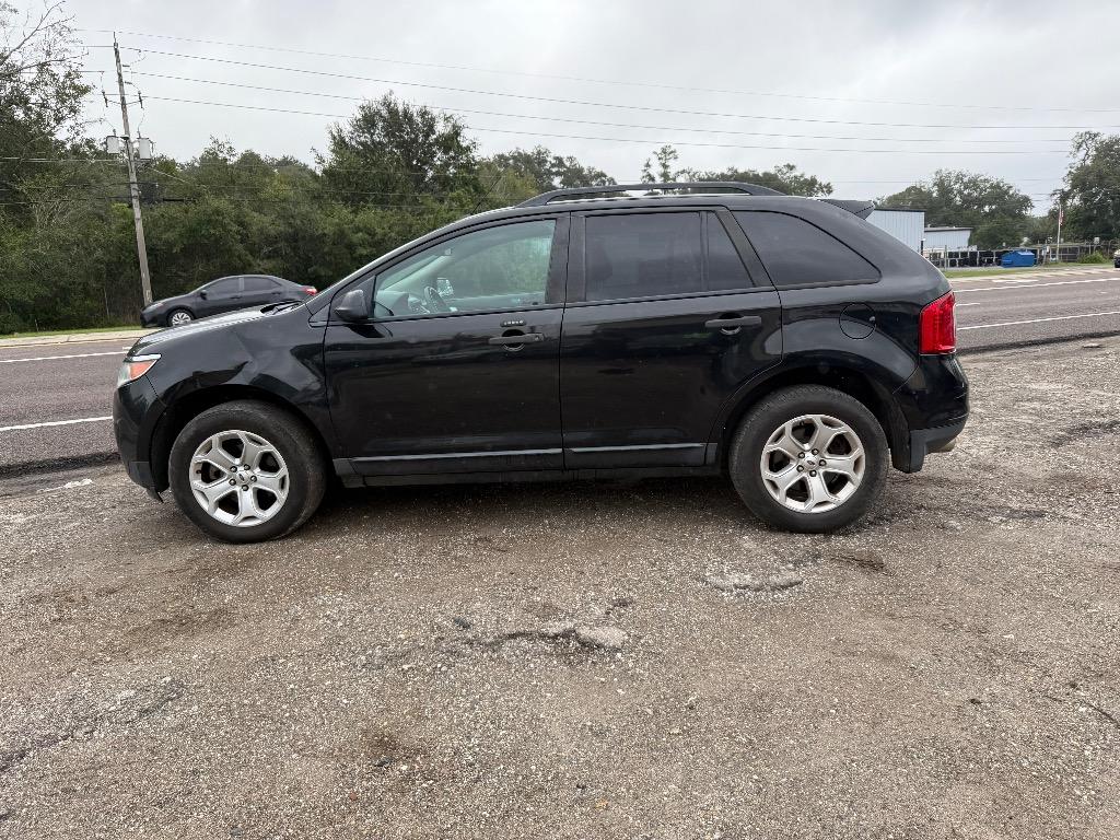 2013 Ford Edge - $2,299