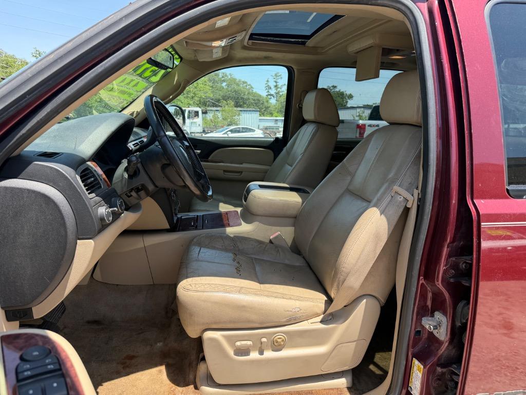 2008 Chevrolet Suburban LS 1500 photo