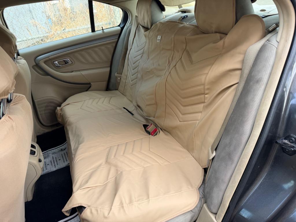 2015 Ford Taurus - $3,299