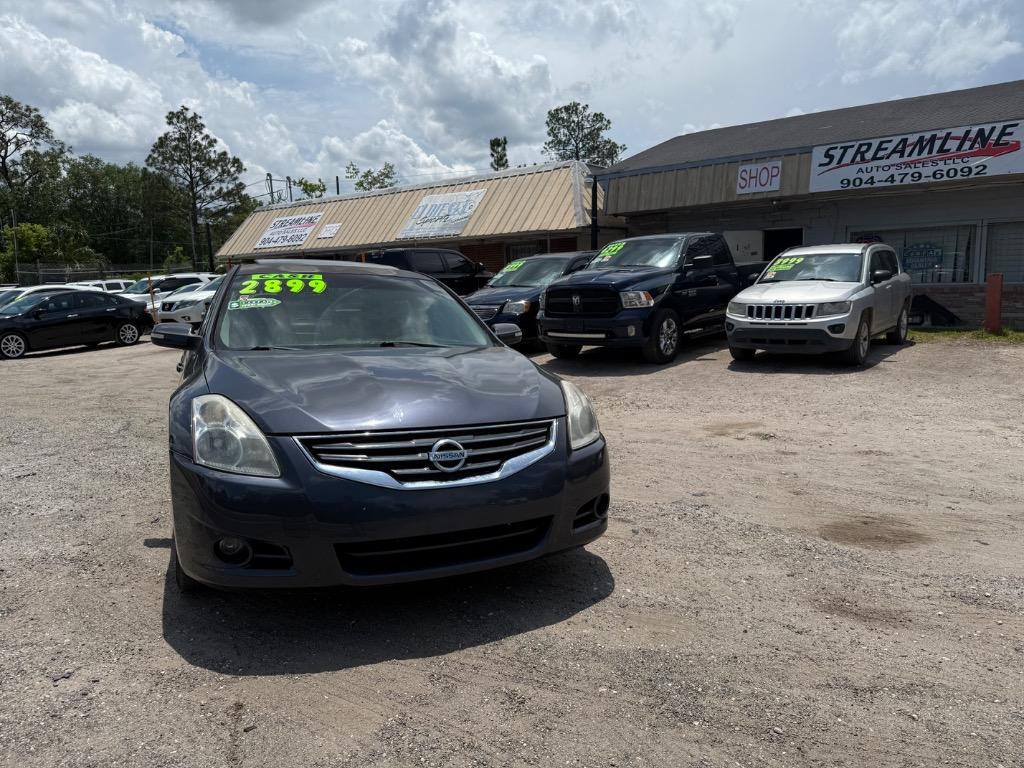 2010 Nissan Altima 2.5 photo