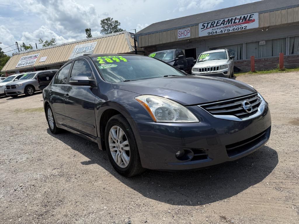 2010 Nissan Altima 2.5 photo