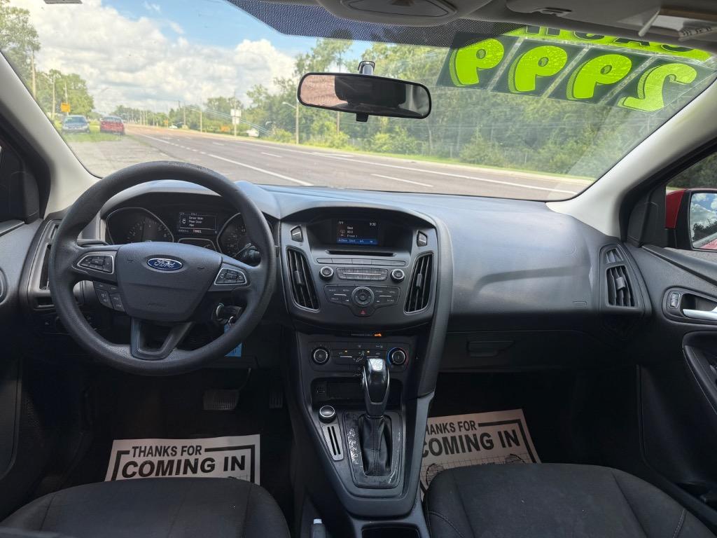 2016 Ford Focus - $2,999