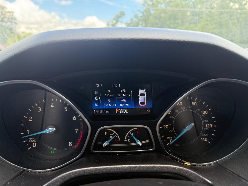 2016 Ford Focus - $2,999
