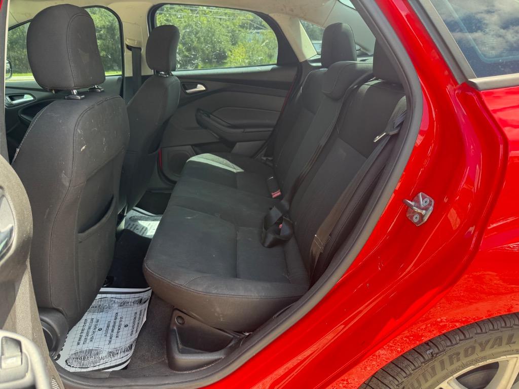 2016 Ford Focus - $2,999