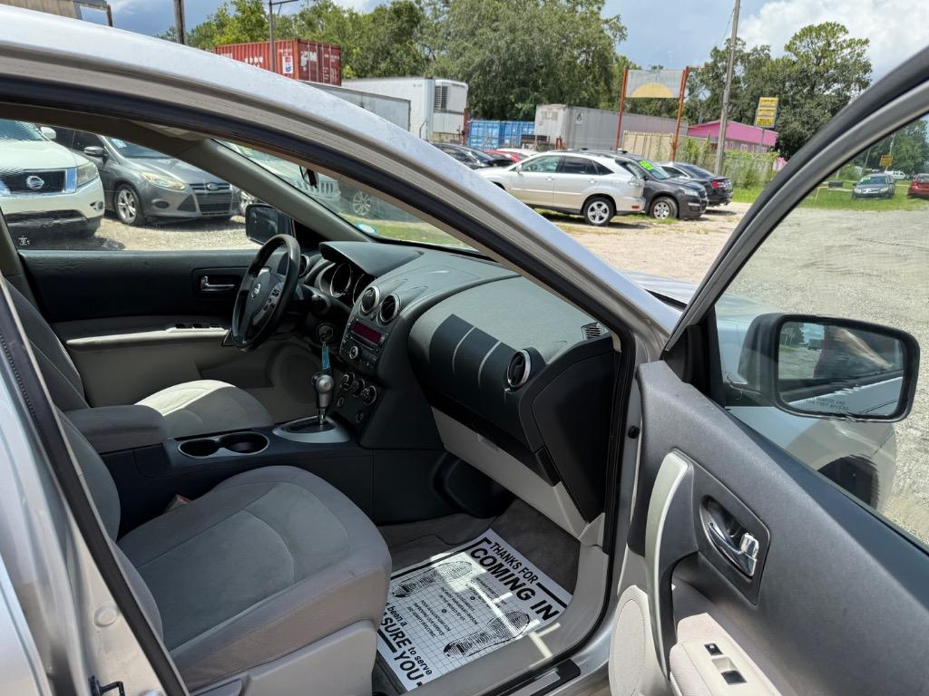 2010 Nissan Rogue - $2,899