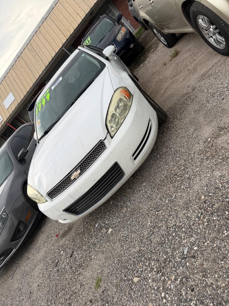 2012 Chevrolet Impala - $1,799
