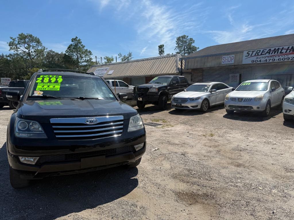 2009 Kia Borrego - $2,899
