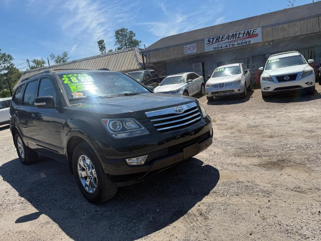 2009 Kia Borrego - $2,899
