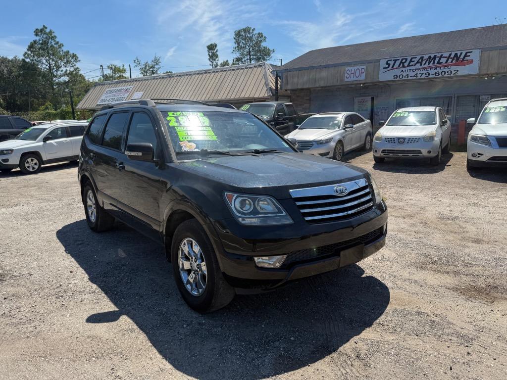 2009 Kia Borrego - $2,899