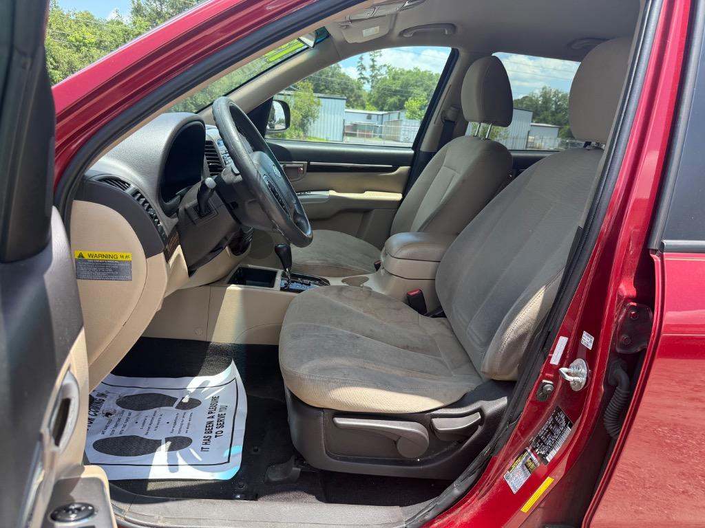 2011 Hyundai Santa Fe GLS photo