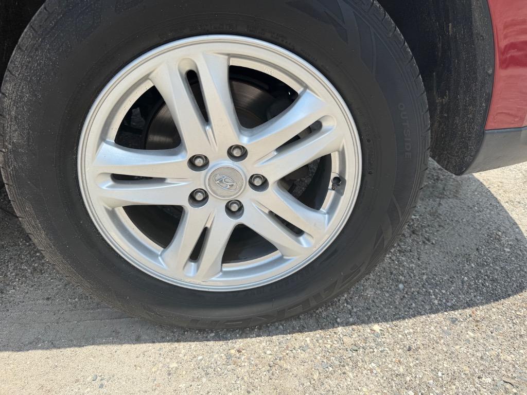 2011 Hyundai Santa Fe GLS photo