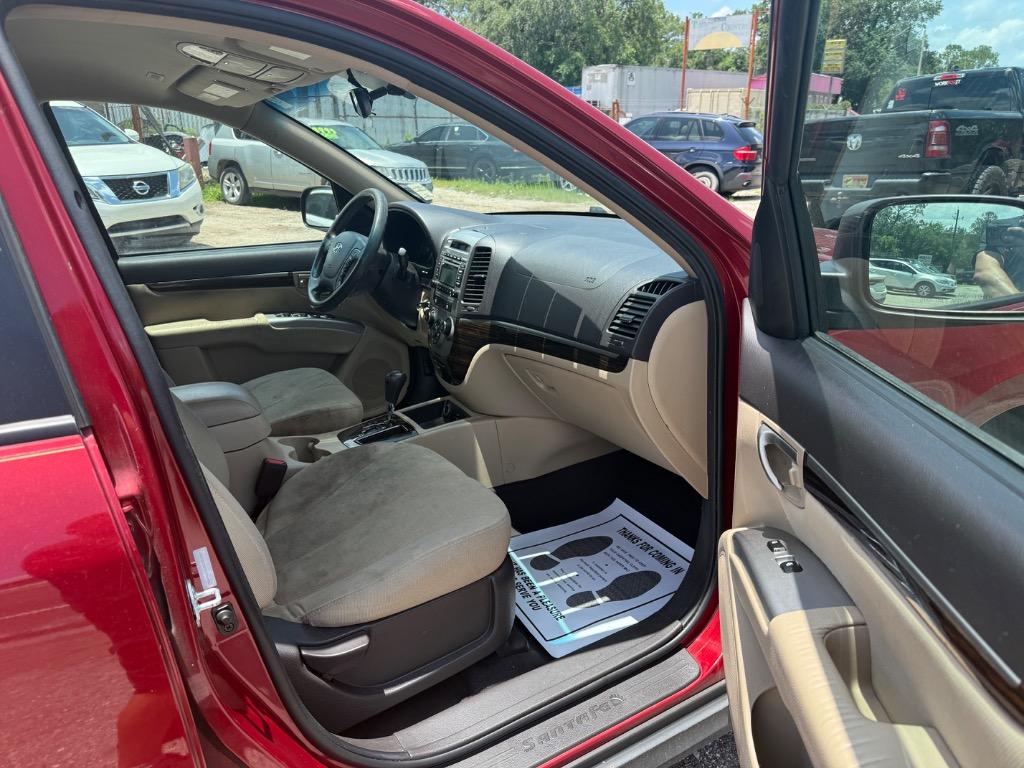 2011 Hyundai Santa Fe GLS photo