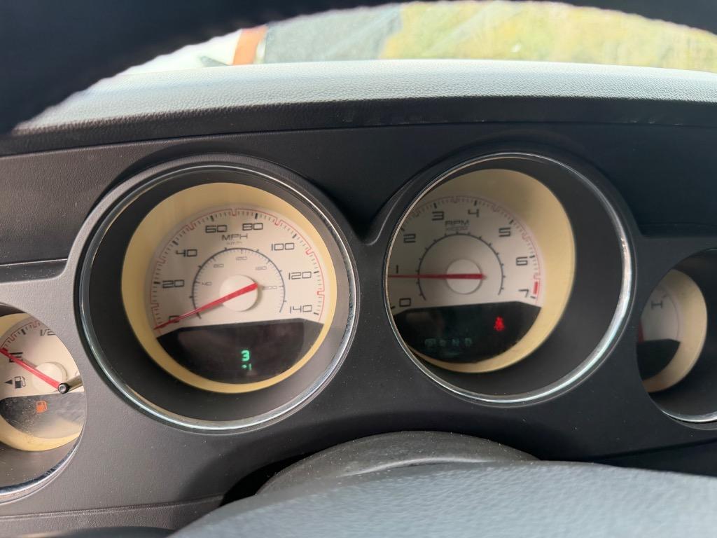 2012 Dodge Challenger - $6,499