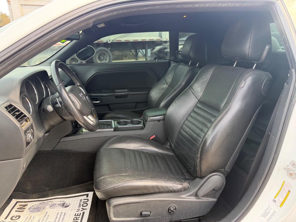 2012 Dodge Challenger - $6,499