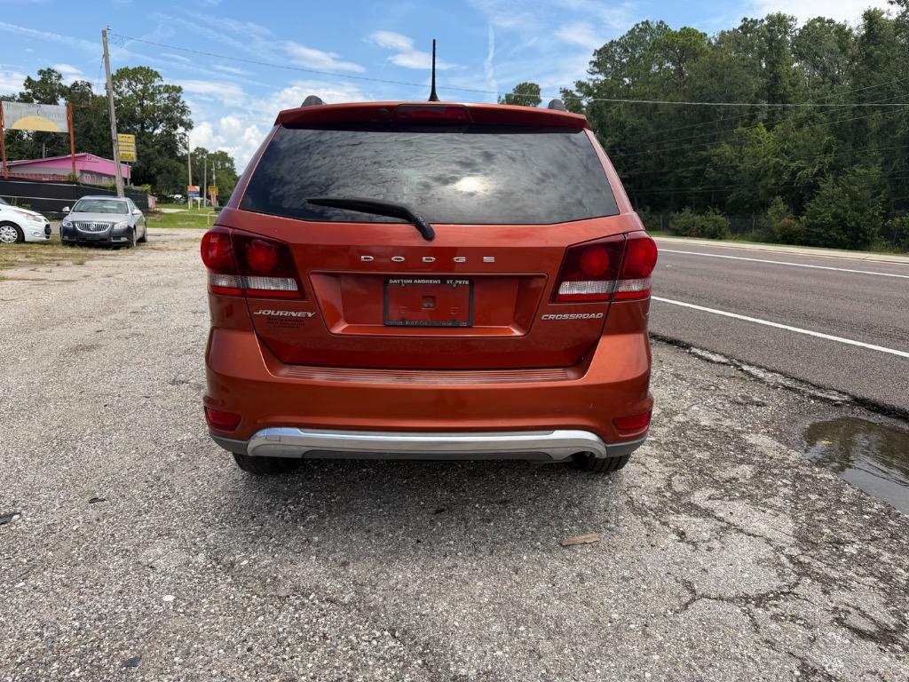 2014 Dodge Journey - $3,499