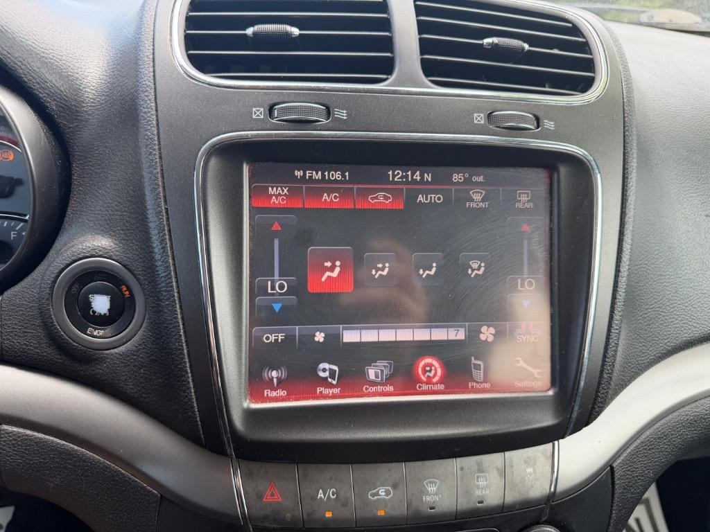 2014 Dodge Journey - $3,499