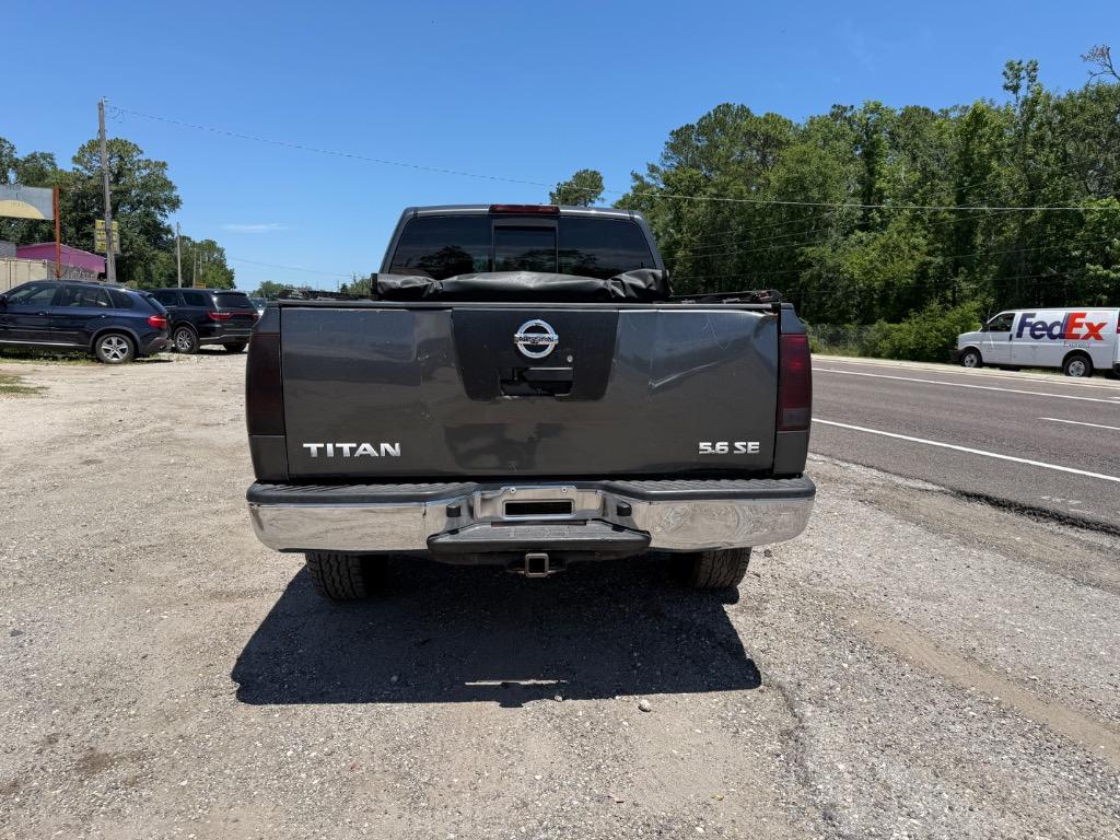 2009 Nissan Titan LE photo