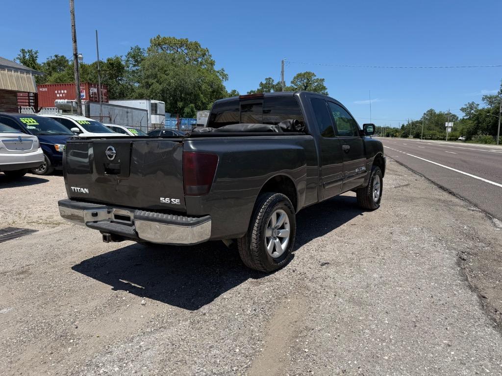 2009 Nissan Titan LE photo