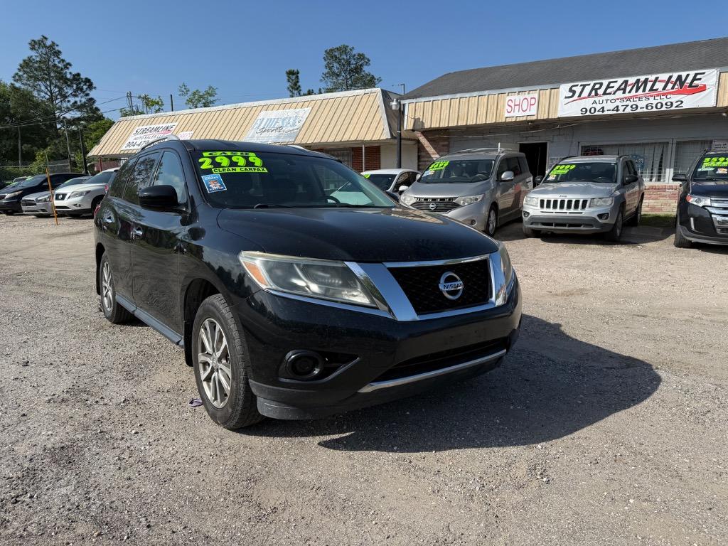 2014 Nissan Pathfinder S photo