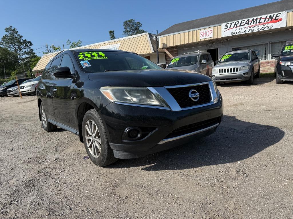 2014 Nissan Pathfinder S photo