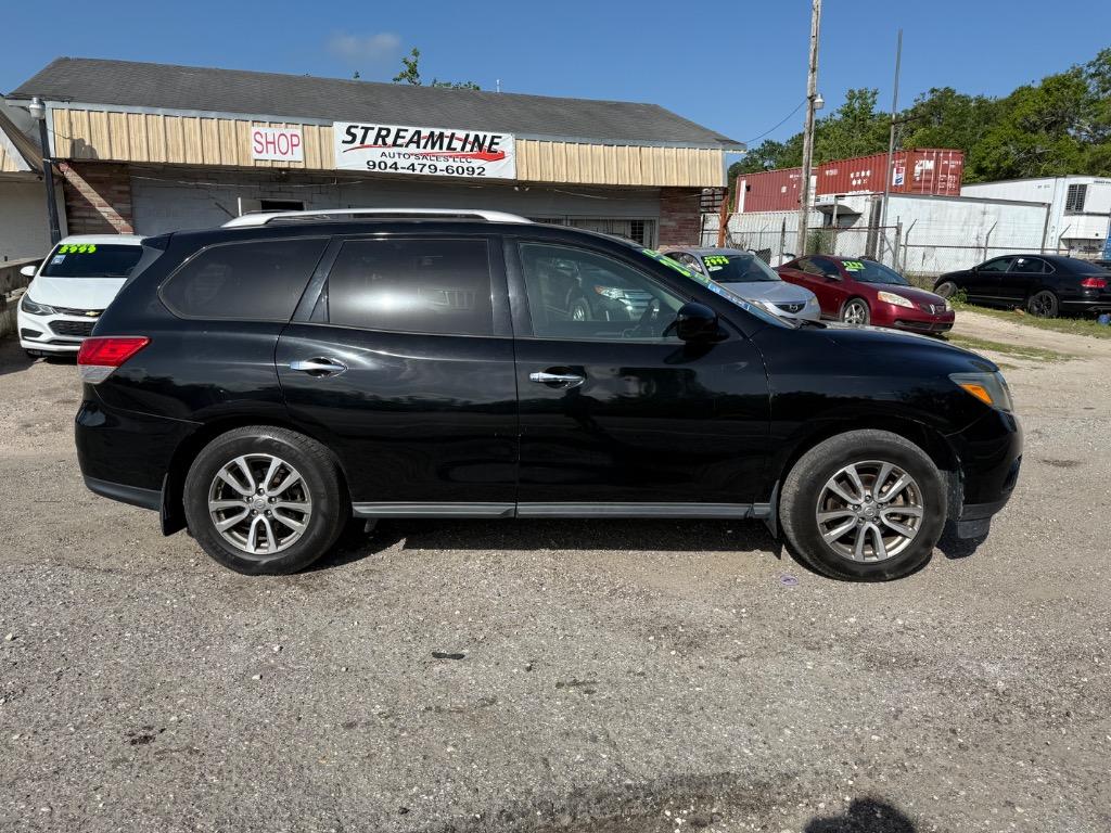 2014 Nissan Pathfinder S photo