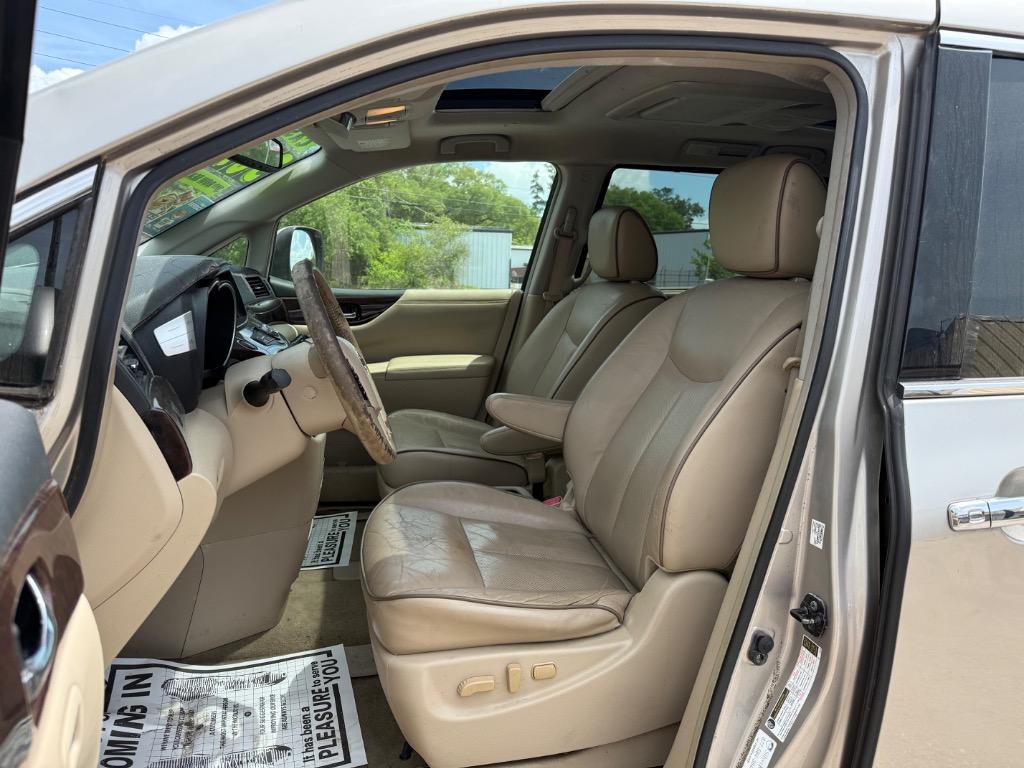 2012 Nissan Quest 3.5 S photo