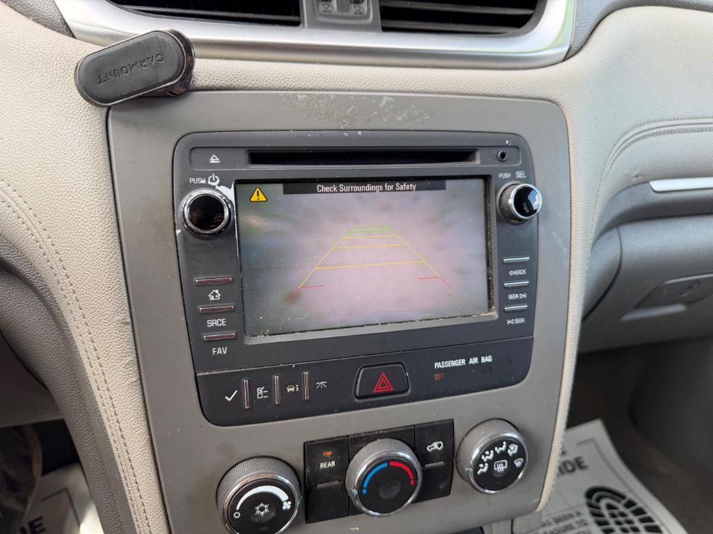2015 Chevrolet Traverse - $2,899