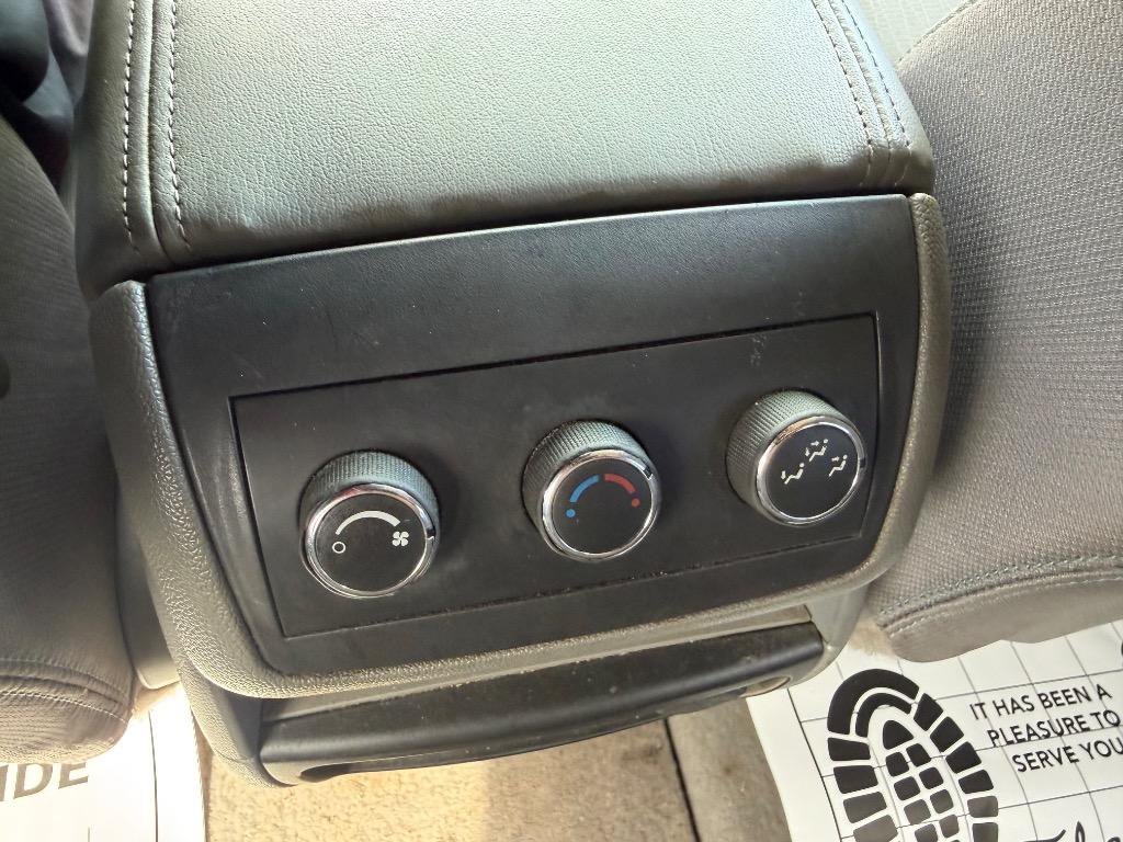 2015 Chevrolet Traverse - $2,899