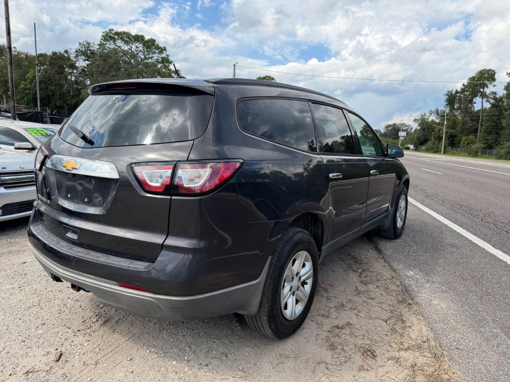 2015 Chevrolet Traverse - $2,899