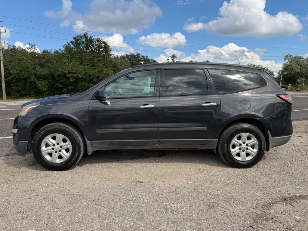 2015 Chevrolet Traverse - $2,899