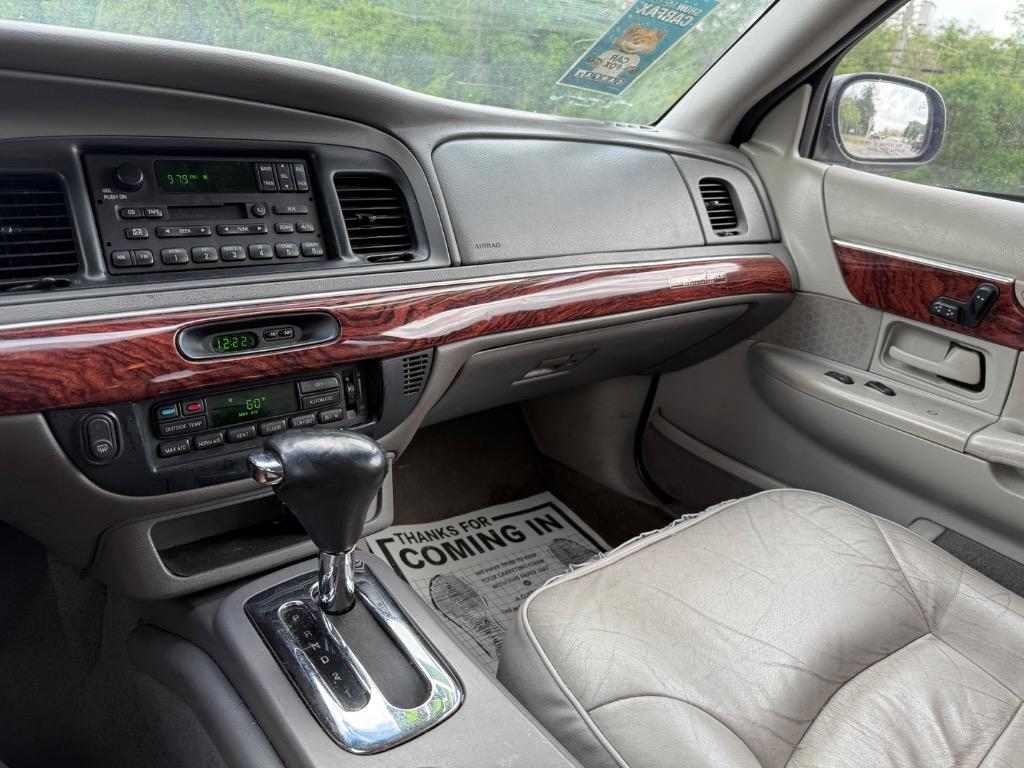 2002 Mercury Grand Marquis LS Premium photo