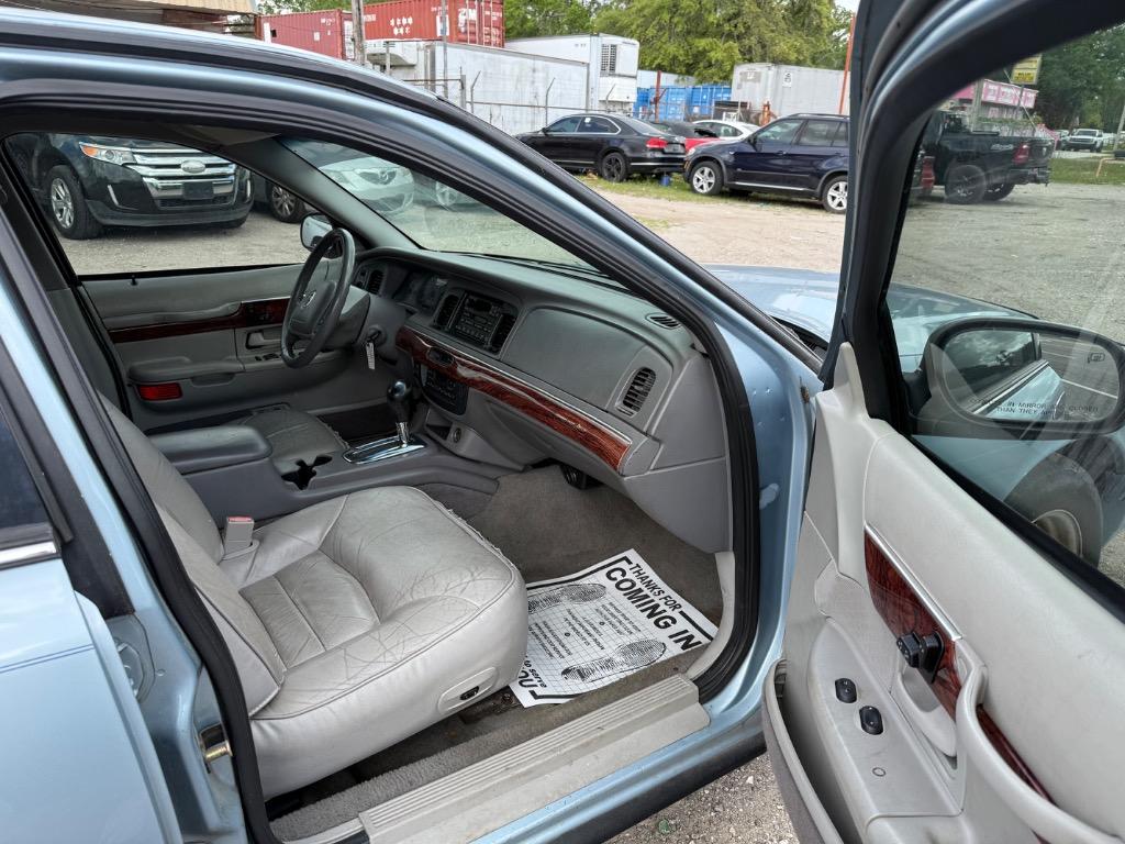 2002 Mercury Grand Marquis LS Premium photo