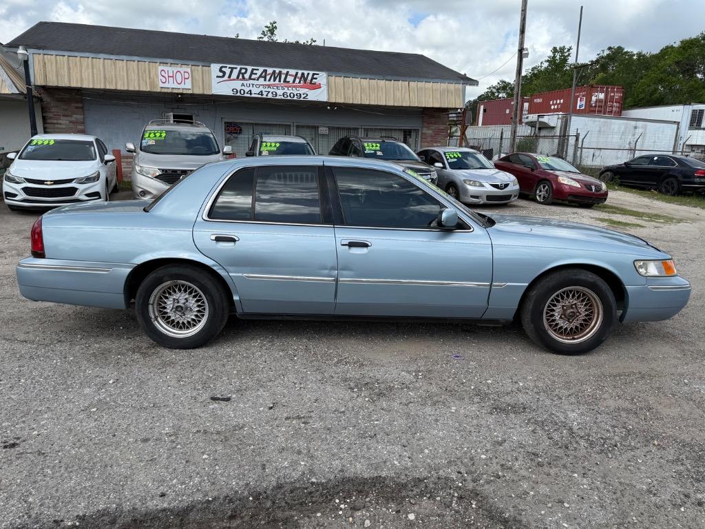 2002 Mercury Grand Marquis LS Premium photo