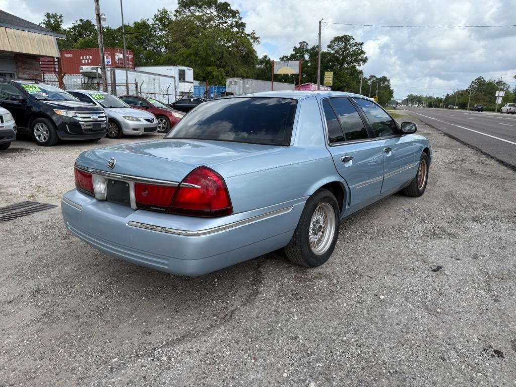 2002 Mercury Grand Marquis LS Premium photo