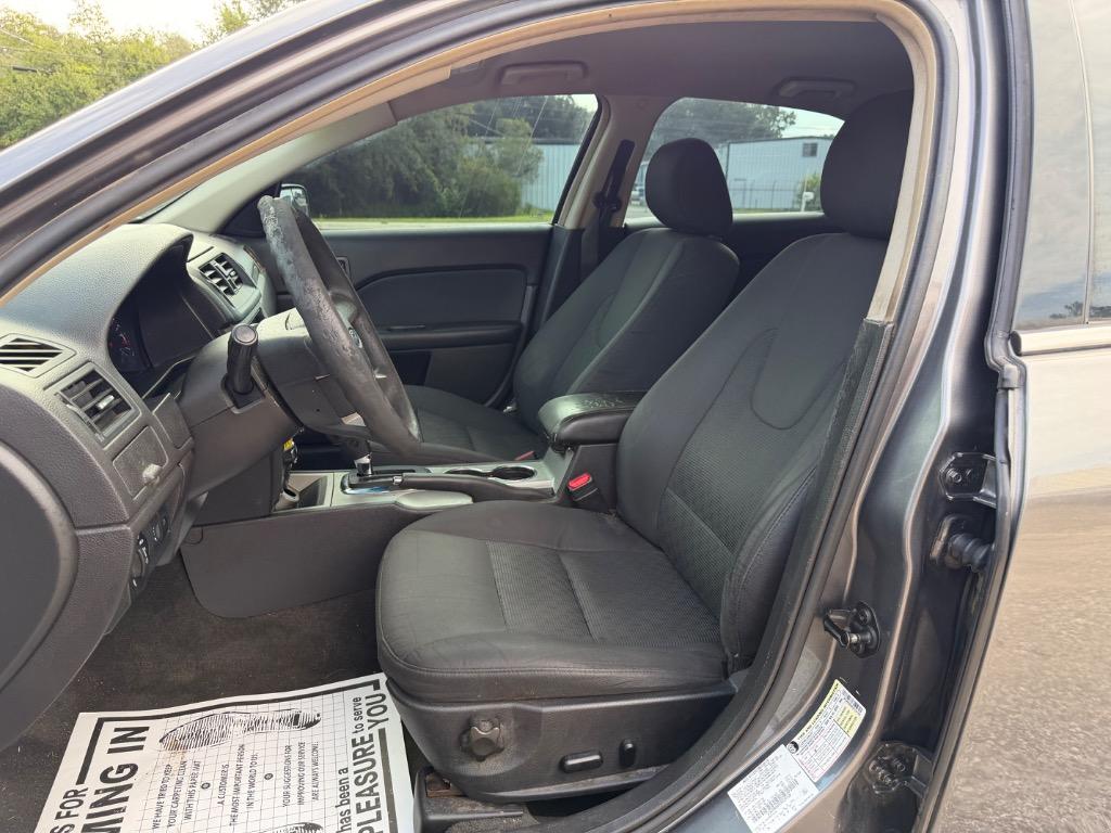 2012 Ford Fusion - $2,199