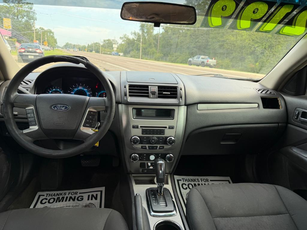 2012 Ford Fusion - $2,199