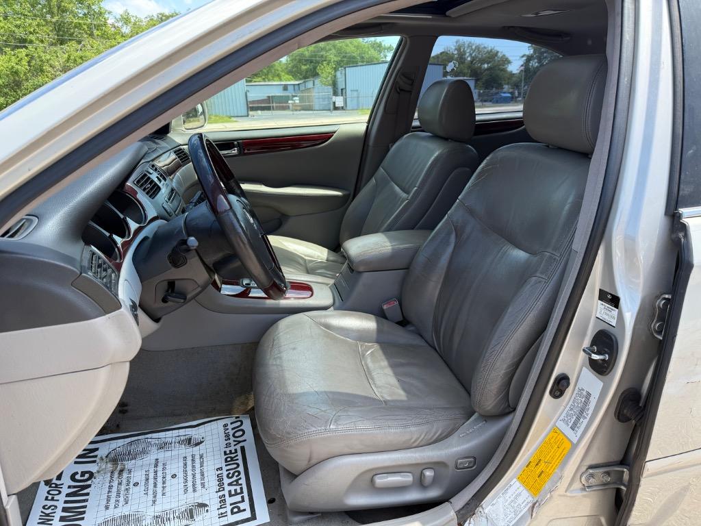 2003 Lexus ES 300 photo
