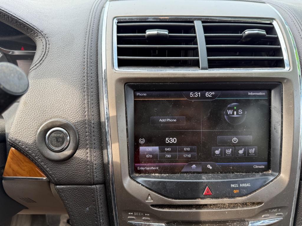 2013 Lincoln MKX photo