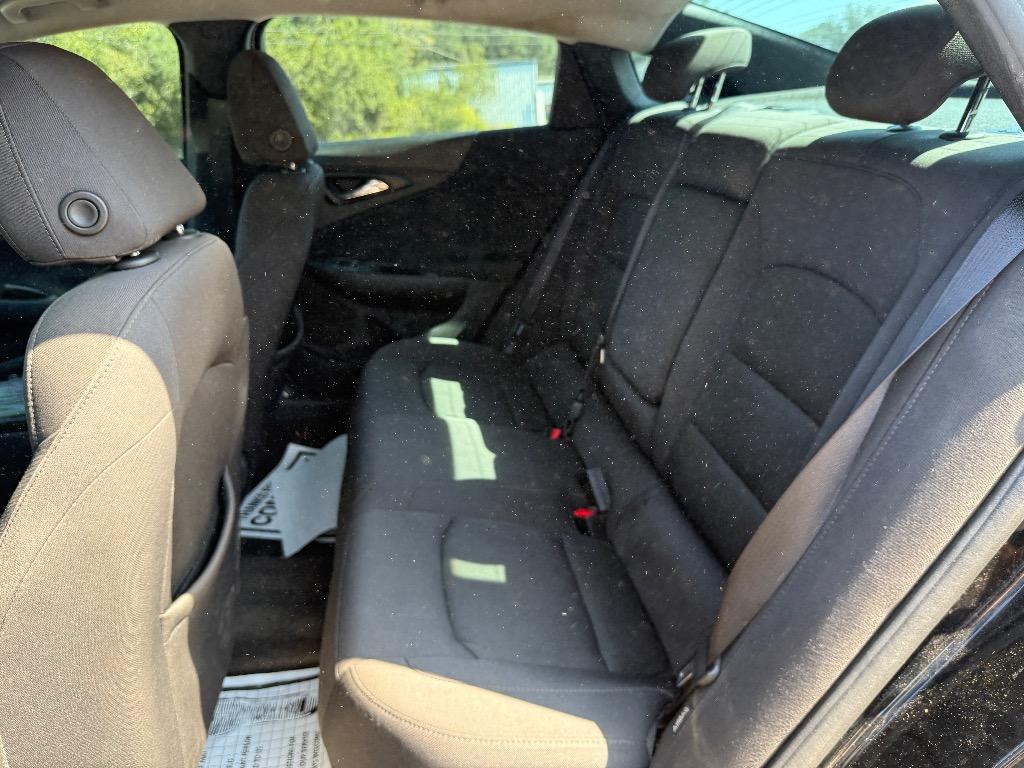 2017 Chevrolet Malibu - $2,699