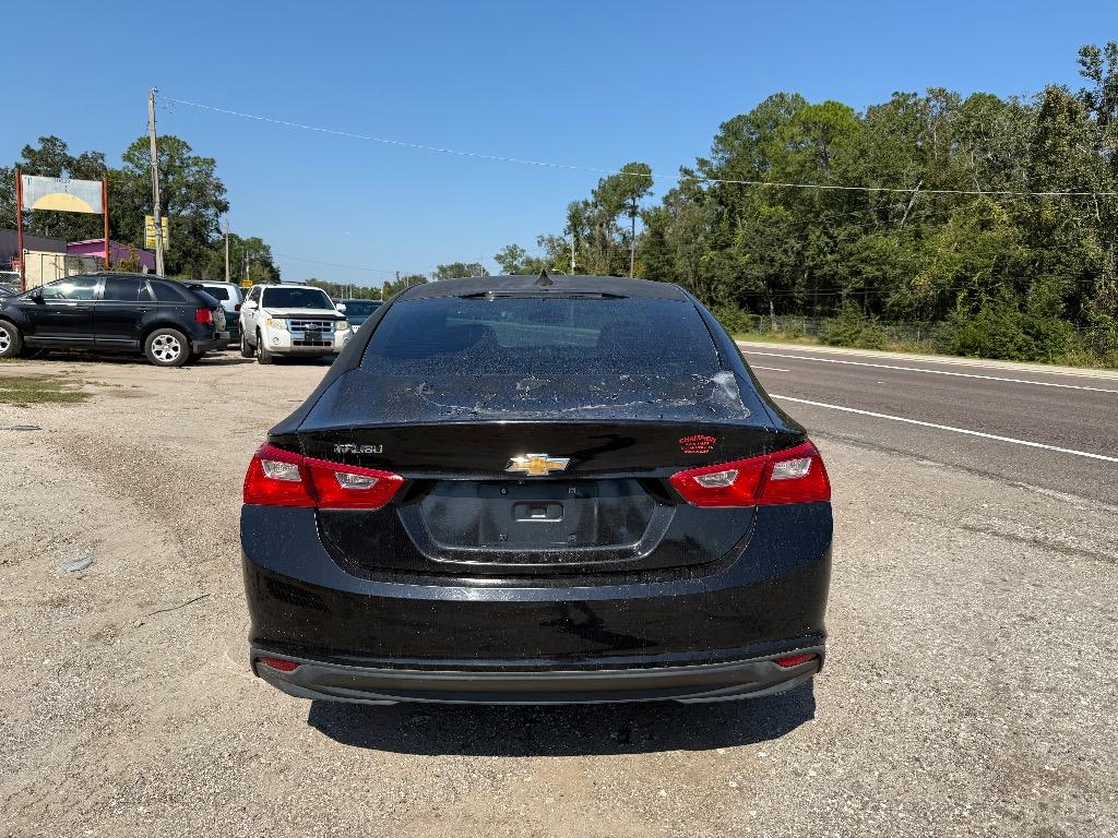 2017 Chevrolet Malibu - $2,699