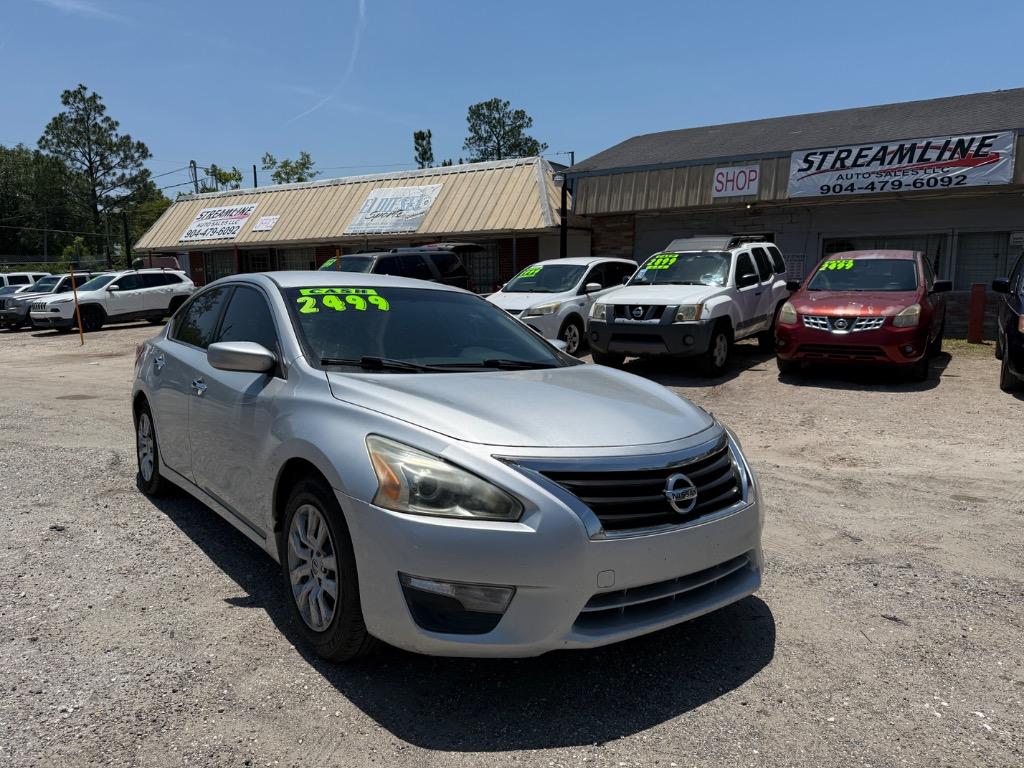 2013 Nissan Altima 2.5 photo