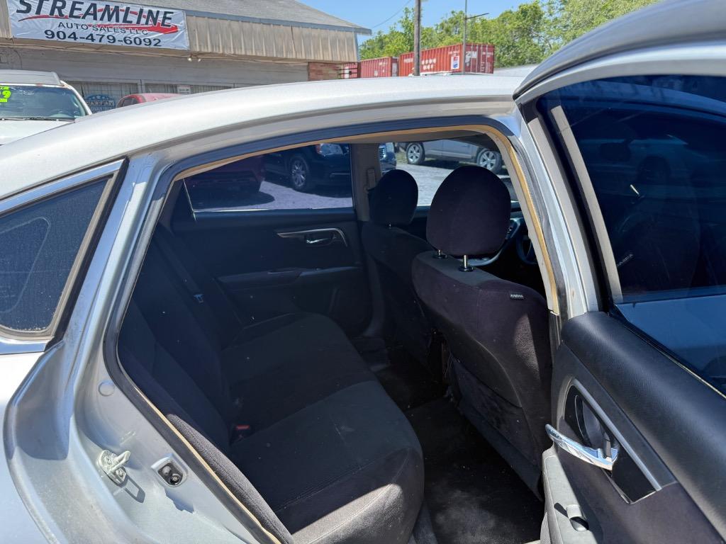 2013 Nissan Altima 2.5 photo