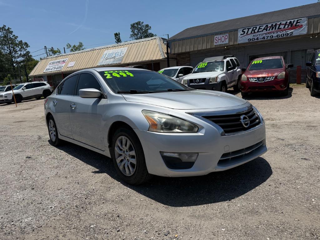 2013 Nissan Altima 2.5 photo