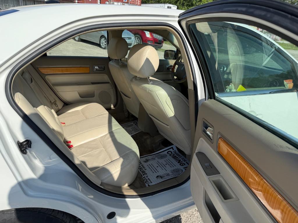 2008 Lincoln MKZ photo