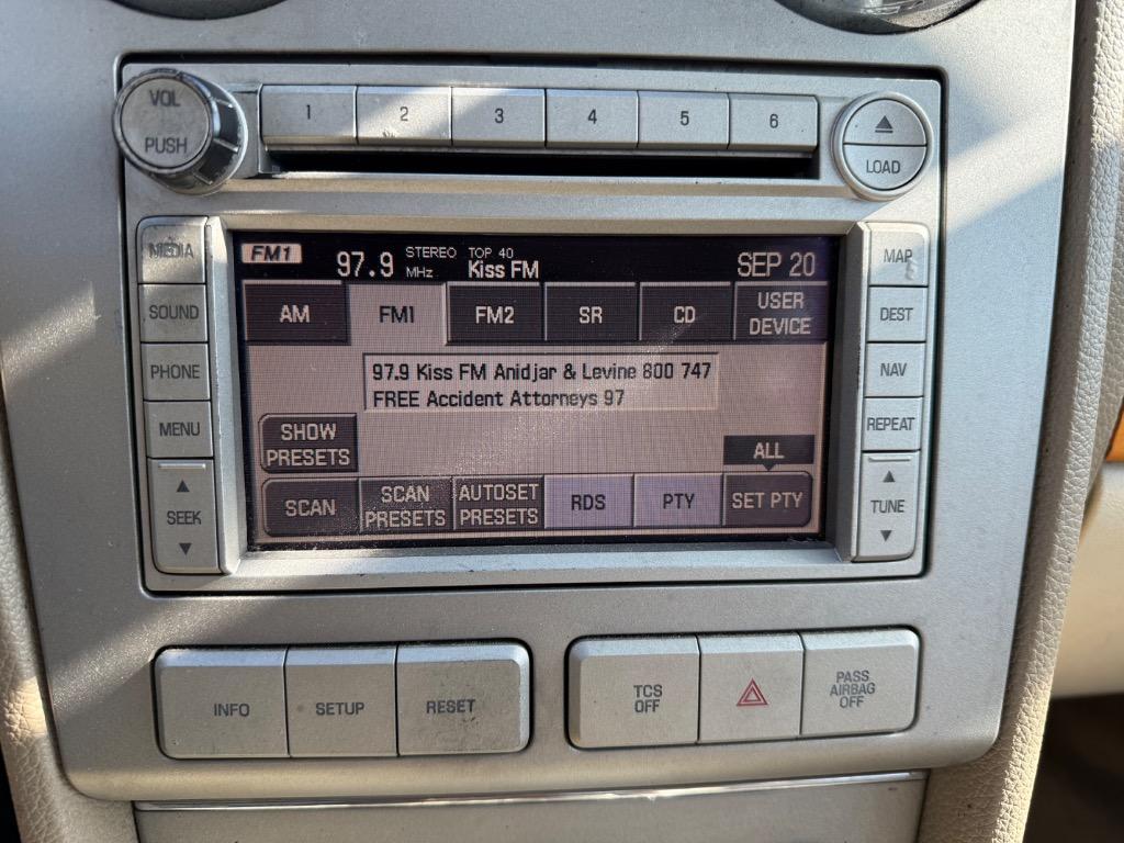 2008 Lincoln MKZ photo
