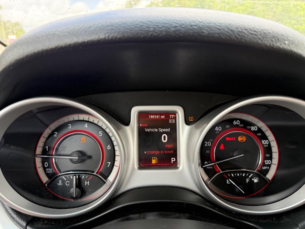 2015 Dodge Journey SXT photo